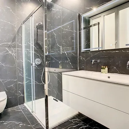 Nestor&jeeves - Blue Promenade - Sea Front - - Luxe Apartman